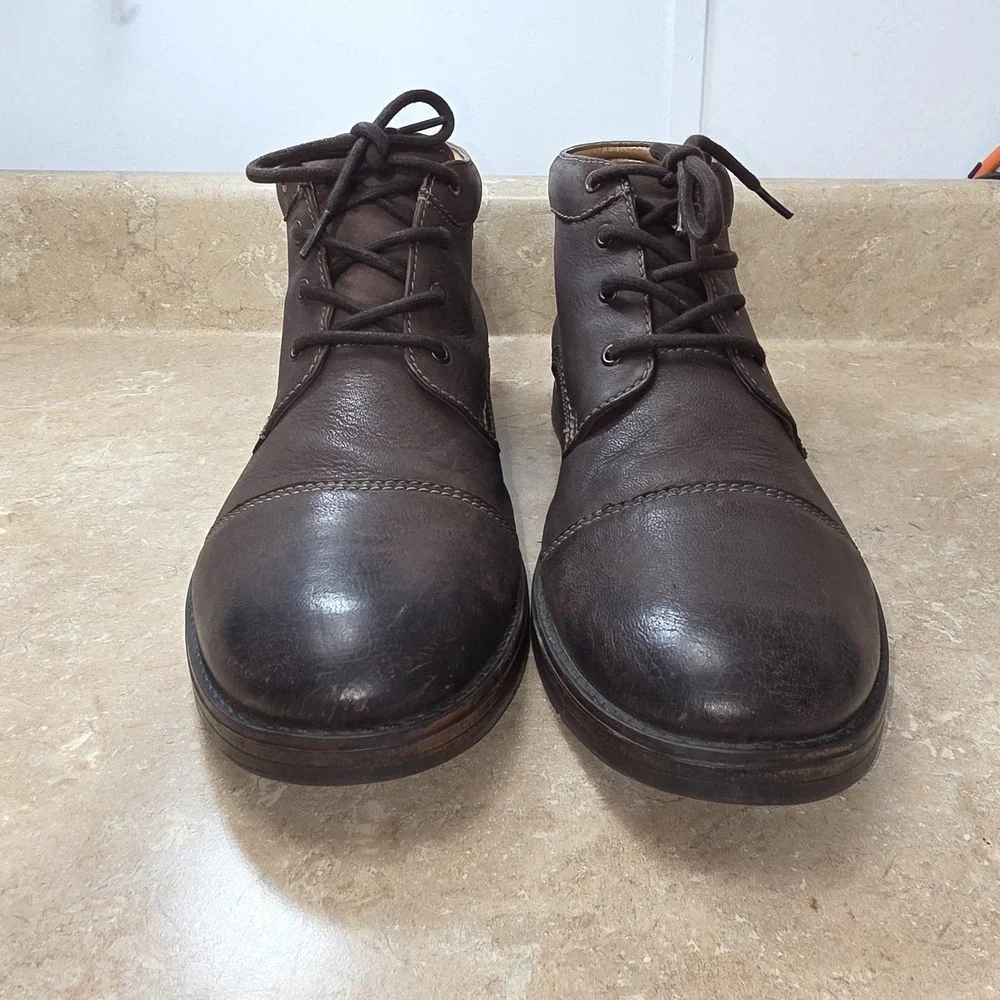 Clarks Chukka Boots Mens Size 11.5 Brown Leather Lace Up OrthoLite Casual‎